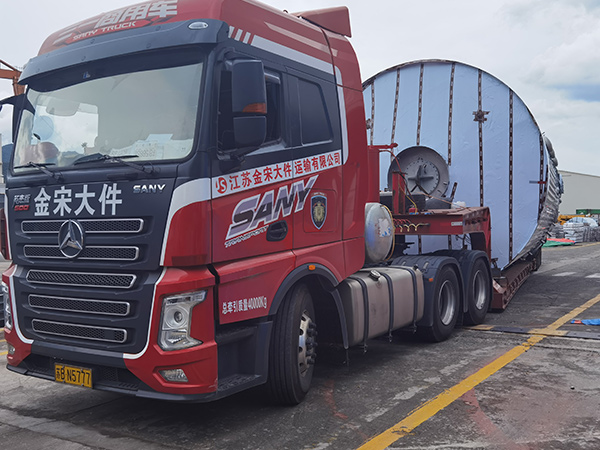 无锡大件物流运输运送危险品时车辆速度不可以大于80km/h